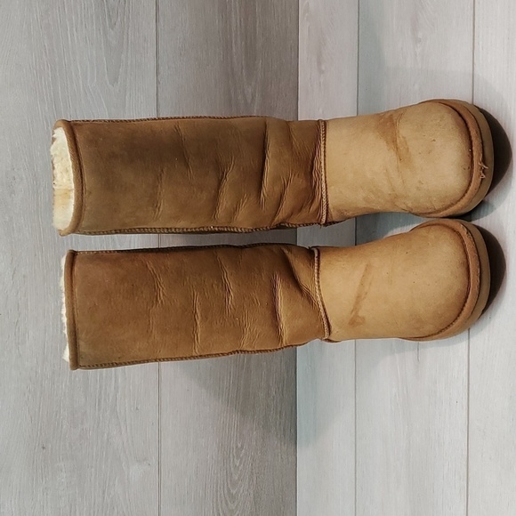 Ugg Australia Women 5804 Classic Tall Sheepskin Leather boots shoes sz 7 - Picture 3 of 15